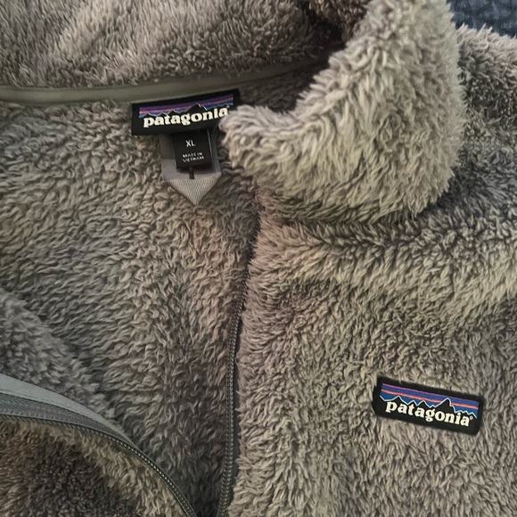 Patagonia Gray Fleece Jacket - Picture 1 of 3